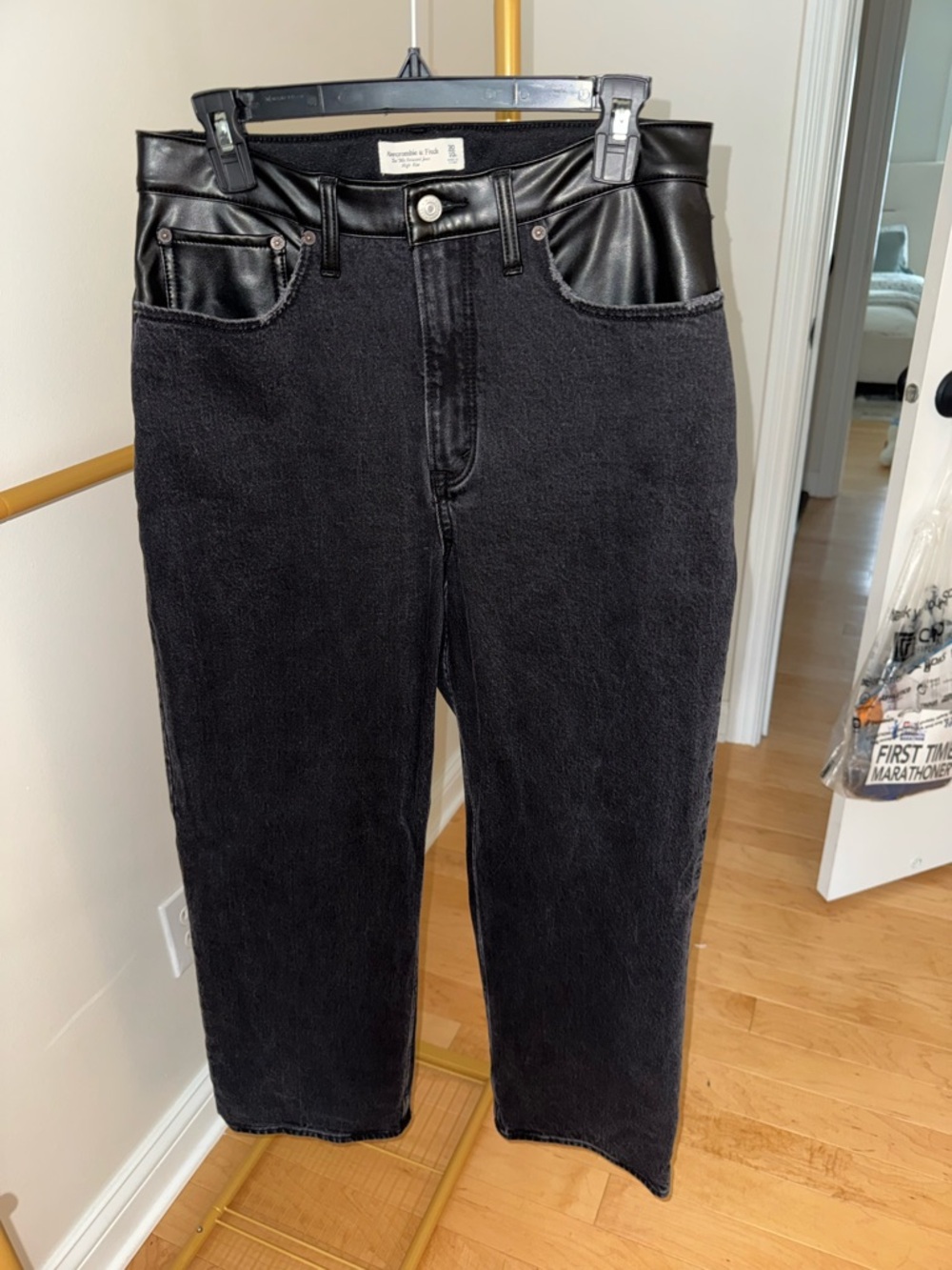 Abercrombie & Fitch Black High-Rise Jeans